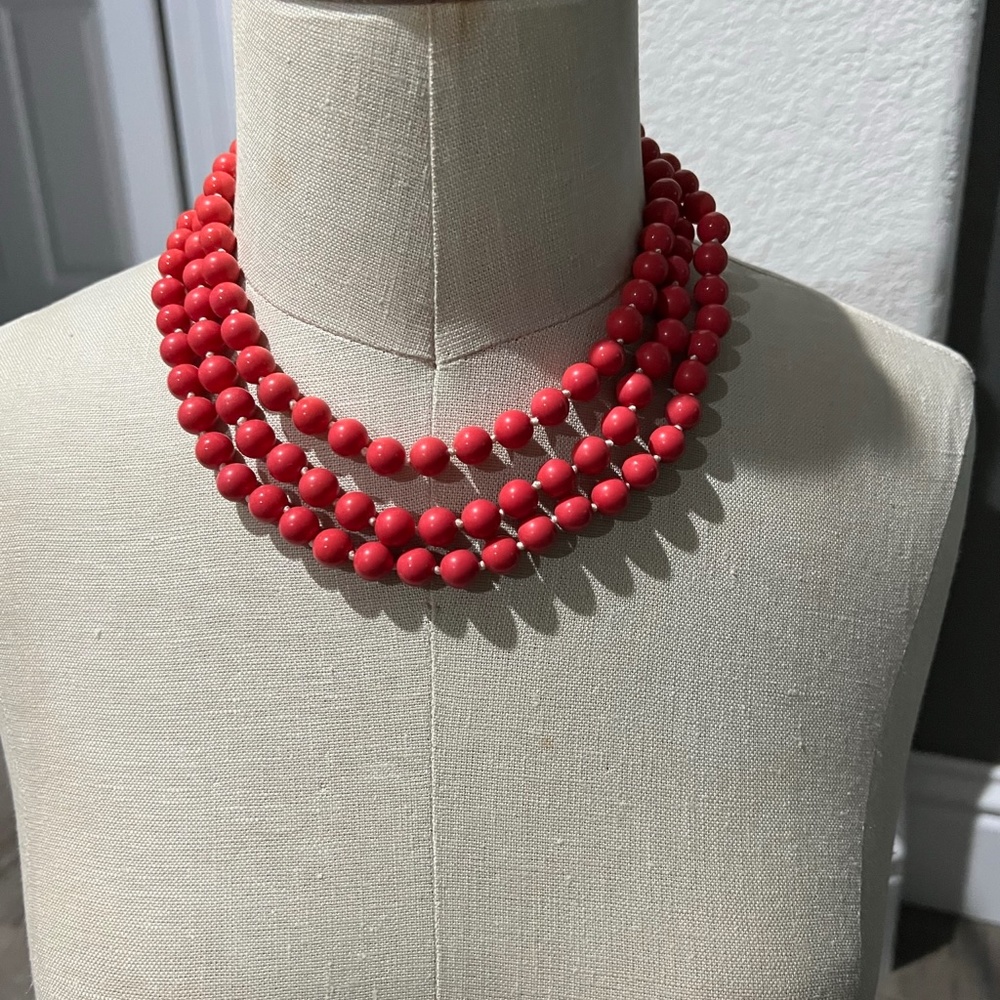 Stella Dot Coral Necklace
